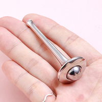 Mini spatule cosmétique réutilisable en métal de luxe applicateur de crème pour les yeux avec outil de maquillage Rolling Ball pour les soins de la peau