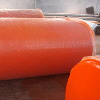 Fender en mousse prérempli avec trous de fixation pré-perforés pour une installation rapide au quai