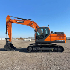 Nouvelles excavatrices Develon Doosan 220, 225, 300 et 360 disponibles à la vente immédiate - Product Image 1