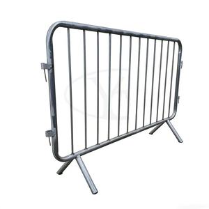 Barrière de contrôle des foules économique YC – Poteaux de barrière de file d'attente en métal élégants – Barrière de stationnement en acier fiable - Product Image 1