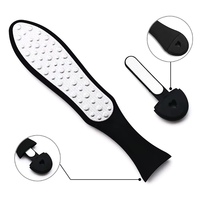 Outil de pédicure portable en acier inoxydable pratique, éliminateur de peaux mortes et de callosités, lime à pieds pour le soin des pieds