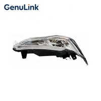 Phare de bus avant droit ZK6820 ZK6907 4121-00530 pour Yutong Bus OEM Remplacement Bus Coach Pièces Fleet Maintenance