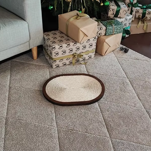 Rascador para Gatos de Madera Contrachapada con Diseño Moderno de Casa de Campo, Muebles para Mascotas, Alfombrilla y Tapete para Rascar, Regalo para Amantes de los Gatos - Product Image 4