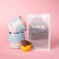 Sac d'emballage personnalisé pour grains de café et thé, debout, mat, avec valve, fond plat, rose arc-en-ciel, fermeture éclair holographique