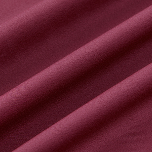 Camiseta Unisex con Protección UV UPF 50+, Alta Elasticidad, Corte 3D, Ligera, 170 GSM, 87% Nailon, 13% Elastano, Cuello Redondo Raglán - Product Image 4