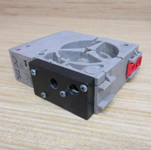 NOUVEAU Convertisseur IP Type 6111 Module de conversion électropneumatique 6111-0020121711110000.00 /6111-01410.00 - Product Image 6