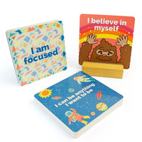 Cartes de jeu en papier écologiques durables imprimées sur mesure avec boîte à couvercle et base pour enfants - Personnalisables