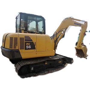 Excavatrice Komatsu PC56 d'occasion modèle 2018 en bon état avec pouce hydraulique PLC et moteur - Product Image 1