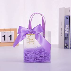 Sacs cadeaux transparents de haute qualité avec nœud, 25*9*22cm, imprimé étoiles coloré, pour remise de diplôme et fêtes d'anniversaire - Product Image 3