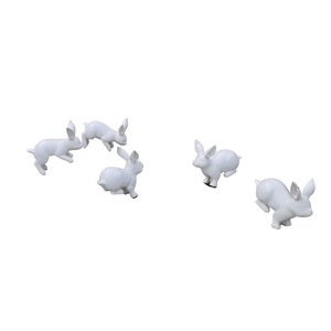 Escultura de Conejo de Fibra de Vidrio Libit, Decoración de Jardín para Exteriores, Figura de Animal Hecha a Mano y Duradera para Plaza, Oficina, Pascua - Product Image 5