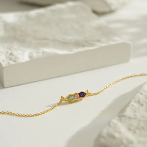 Nuova Tendenza Collana Personalizzata a Forma di Baccello con Pietra Portafortuna per Regalo di Compleanno Familiare per <span class=keywords><strong>Madri</strong></span> dalla Collezione di Ciondoli alla Moda - Product Image 2