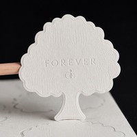 Étiquette autocollante dorée mate pour mariage, finition or doux élégante pour les sceaux d'invitation