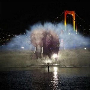 Fontaine à projection d'<span class=keywords><strong>eau</strong></span> <span class=keywords><strong>3D</strong></span> Water Faery, design résistant à l'<span class=keywords><strong>eau</strong></span> pour spectacles multimédias immersifs en extérieur sur lac - Product Image 4
