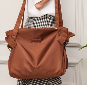 Bolsa de almacenamiento de viaje para acampar de gran capacidad para mujer, nuevo diseño transfronterizo, equipaje cruzado de hombro para escalar - Product Image 1