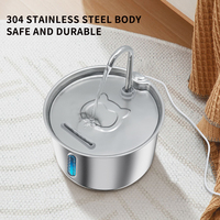Distributeur d'eau intelligent pour animaux de compagnie 2,2 L, 2 modes de débit d'eau, filtration multi-étapes pour une eau purifiée, construction en acier inoxydable 304