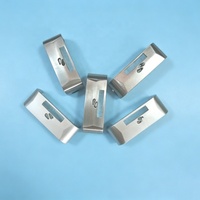 8820 8920 PAFFA JUKI DUKOPP Pièces de rechange pour machine à coudre à rouleaux : Plaque à double aiguille et support de pince à aiguille