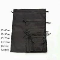 Sacs à cordon en satin personnalisables avec logo et taille sur mesure, pour cadeaux, emballage de produits de luxe, pochettes pliables à cordon, étuis à maquillage, chaussures