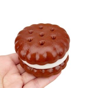 Jouet sensoriel réaliste en forme de <span class=keywords><strong>biscuits</strong></span> fourrés au chocolat, gadget anti-stress, jouet sensoriel en pâte durable - Product Image 1