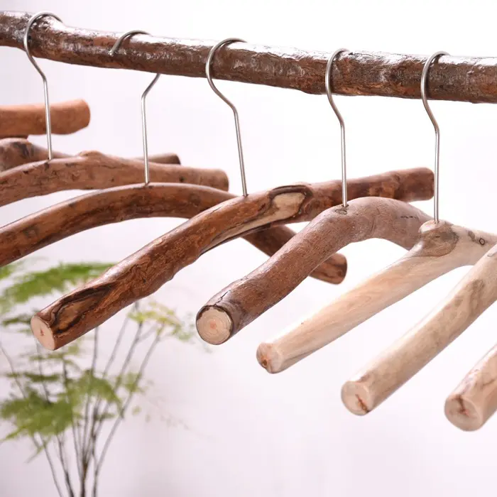 factory natural solid wood clothes hanger hotel hangers Novelty traditional rustic wood hanger