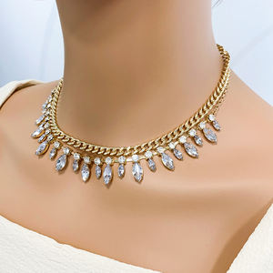 قلادة نسائية مطلية بالذهب متعددة الطبقات قلادة شائعة سلسلة الارتباط مجوهرات احتفالات الذكرى السنوية-بالجملة - Product Image 3