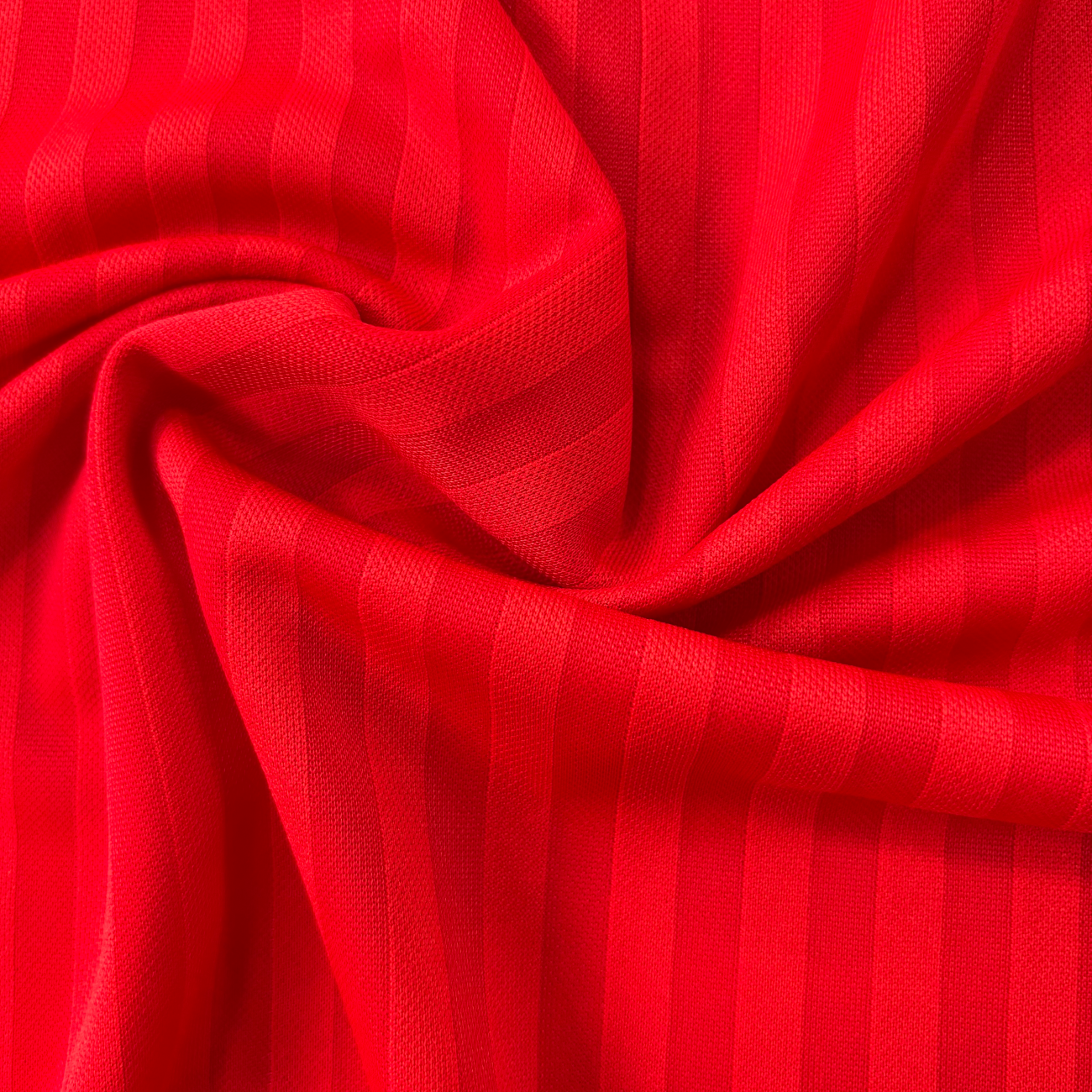 100% Polyester Knitted Jacquard Mesh Fabric Breathable Quick Dry Lightweight 150gsm Anti-Pill Sportswear Jersey Student's