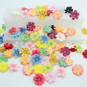 Flores de margarita artificiales de seda Dongchen Crafts de 4.5 cm de diámetro para decoración de bodas, accesorios para la elaboración de tocados Hanfu - Product Image 4