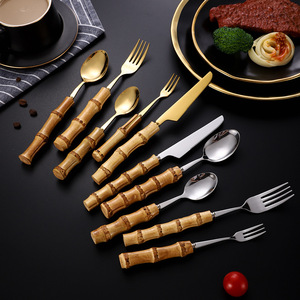 Juego de cuchillo, tenedor y cuchara con mango de bambú, 13 piezas, cubiertos de acero inoxidable para cenar y postre - Product Image 2