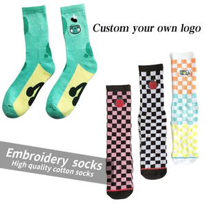 Calcetines de Algodón Personalizados con Bordado para Hombre, Alta Elasticidad, Absorción del Sudor, Tobilleros, Invisibles, Transpirables, Diseño Urbano - Product Image 1