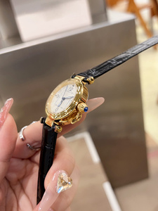 Reloj mecánico automático moderno y elegante, correa de cuero con estampado de cocodrilo negro, textura delicada, lectura de la hora clara - Product Image 2