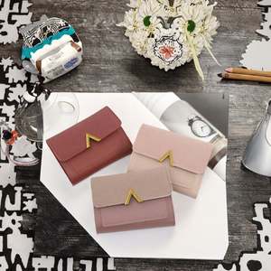 Portefeuille-pochette en cuir véritable pour femme, élégant, avec fonction RFID, longue fermeture éclair en bois, multi-compartiments, doublure en polyester - Product Image 3