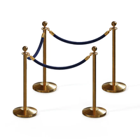 Corde suspendue Ligne de file d'attente Route Diviseur Stanchion Artistique Nouveau Design Poteaux Stanchion