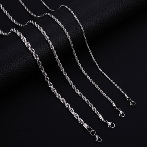 Hình học Twist thiết kế thép không gỉ liên kết Chuỗi vòng cổ 2mm/3mm/4mm/5mm chân không mạ vàng bạc cho hợp thời trang ngày kỷ niệm" - Product Image 4