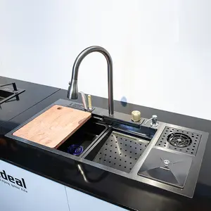 Évier de cuisine intelligent de luxe en acier inoxydable Évier de cuisine cascade multifonctionnel Gold Stream