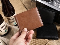 Portefeuille bifold en similicuir personnalisé : Portefeuille minimaliste pour homme gravé au laser, idéal pour la gravure laser