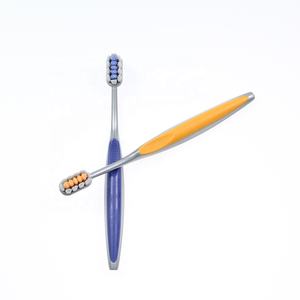 Cepillo de Dientes Manual para Adultos con Diseño de Orificios Grandes, Mango Ergonómico y <span class=keywords><strong>Cuello</strong></span> Curvo para un Uso Fácil - Product Image 2