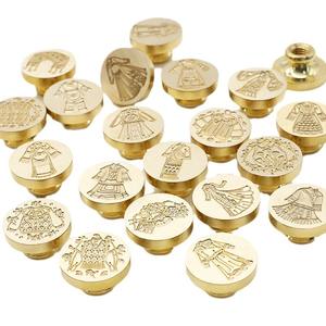 ราคาที่ดีที่สุดชุดเครื่องแต่งกายชาติพันธุ์ชุดชาติส่วนน้อยขี้ผึ้งซีลแสตมป์หัว - Product Image 4