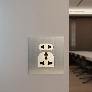 <span class=keywords><strong>MGA</strong></span> vente directe d'usine Nouveau design Prise universelle argent et or avec logo personnalisé - Product Image 4