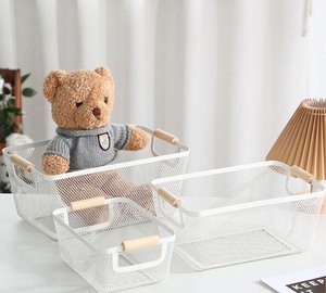 Giỏ đựng đồ bằng thép lưới kim loại, giỏ treo đựng đồ, giỏ đựng trái cây có tay cầm bằng gỗ dùng cho nhà bếp và phòng tắm - Product Image 2