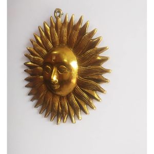 PARIJAT Handicraft 7 pulgadas aluminio pared colgante Idol Vastu compatible con la buena suerte prosperidad; energía positiva decoración del hogar - Product Image 2