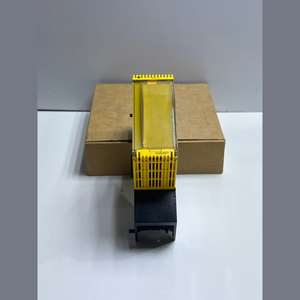 Module E/O Sauter EY-IO551F001 PLC pour l'automatisation industrielle, boîtier robuste IP67, entrée/sortie numérique haute vitesse - Product Image 1
