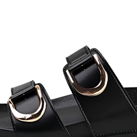 Sandales plates décontractées pour femmes, mode été, avec boucle en métal, deux brides, plateforme, antidérapantes, semelle extérieure en PVC soufflé à l'air