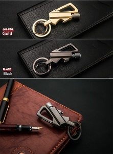 En gros, Outil d'allumage multifonctionnel portable et étanche en métal pour camping, avec porte-clés, allume-feu au kérosène et ouvre-bouteille, pour homme - Product Image 2