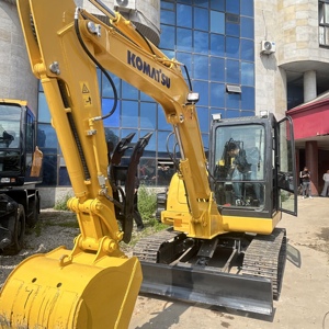Excavadora compacta Komatsu PC56 MR de segunda mano, miniexcavadora Komatsu PC56 usada en venta - Product Image 2