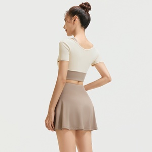 Conjunto Deportivo de Dos Piezas para Mujer, Falda Corta Tipo Culotte, Manga Corta, Shorts, para Yoga, Ocio y Deportes - Product Image 2