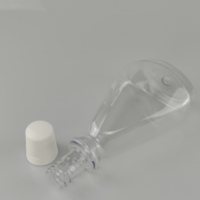 Bouteille triangulaire en plastique PET personnalisable de 500ml pour savon liquide shampooing goutte pour les yeux et maquillage café bouchon à vis emballage de stockage