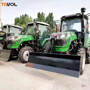 Tractor 4x4 de 30hp, 50hp, 55hp con Bulldozer Frontal TZ04D - Product Image 4