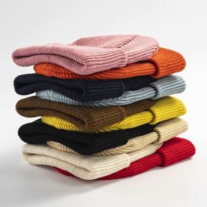 Bonnet en tricot côtelé uni personnalisé avec broderie 3D et motif, unisexe, chaud pour l'hiver - Product Image 3