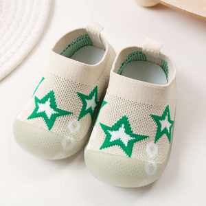 Chaussures premiers <span class=keywords><strong>pas</strong></span> pour bébé, tige en tissu tricoté doux, semelle souple et flexible, style ludique pour enfants, garçons et filles, vente en gros - Product Image 1