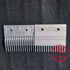 Placa de peine para escalera mecánica de aleación de aluminio C751003B203 de 14 dientes automática para piezas de escaleras mecánicas Mitsubishi - Product Image 1
