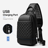 Sac bandoulière homme en PVC résistant à l'eau avec chargement USB, sac de poitrine antivol pour voyage, vente en gros OEM ODM